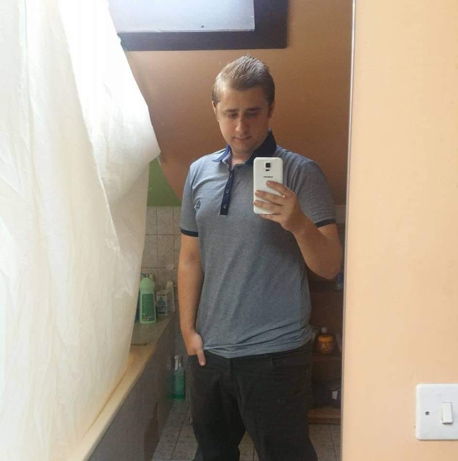 Profil von Adnan