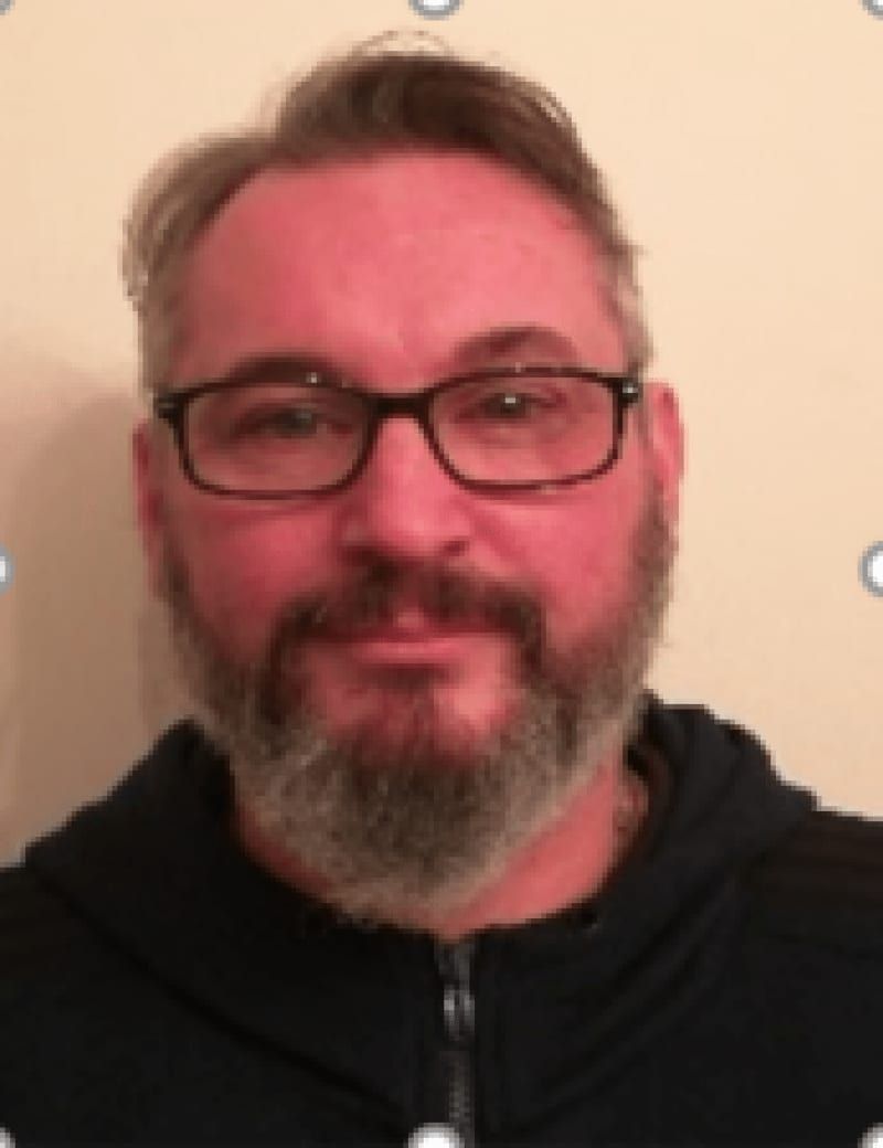 Profil von Chems-dine